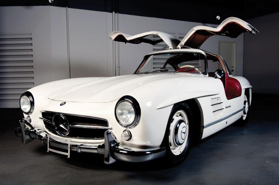  Mercedes-Benz 300 SL Coupe 1954 года  (фото 1 из 4)